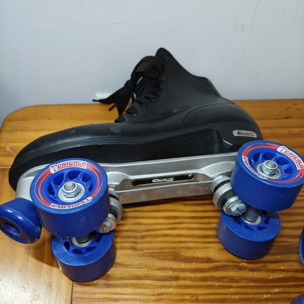 Chicago Roller Skates 405 Quad Rink Men Sz 10-Women 11 Black Blue Wheels Lace Up - Picture 12 of 14